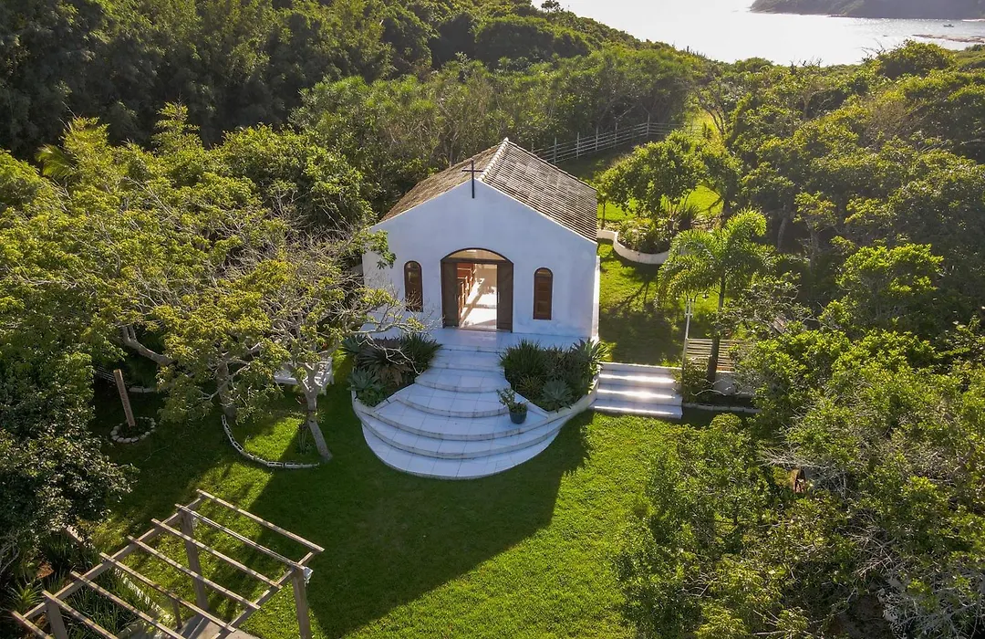 Barracuda Eco Resort Buzios-1